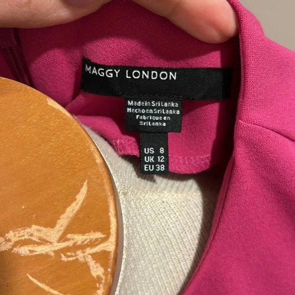 NWT!! Maggy London - Fit And Flare Mini Dress - Short Sleeve - Size 8 - Pink - Picture 5 of 6
